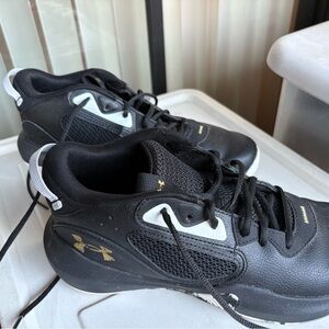 Under Armour Black Athletic Shoes